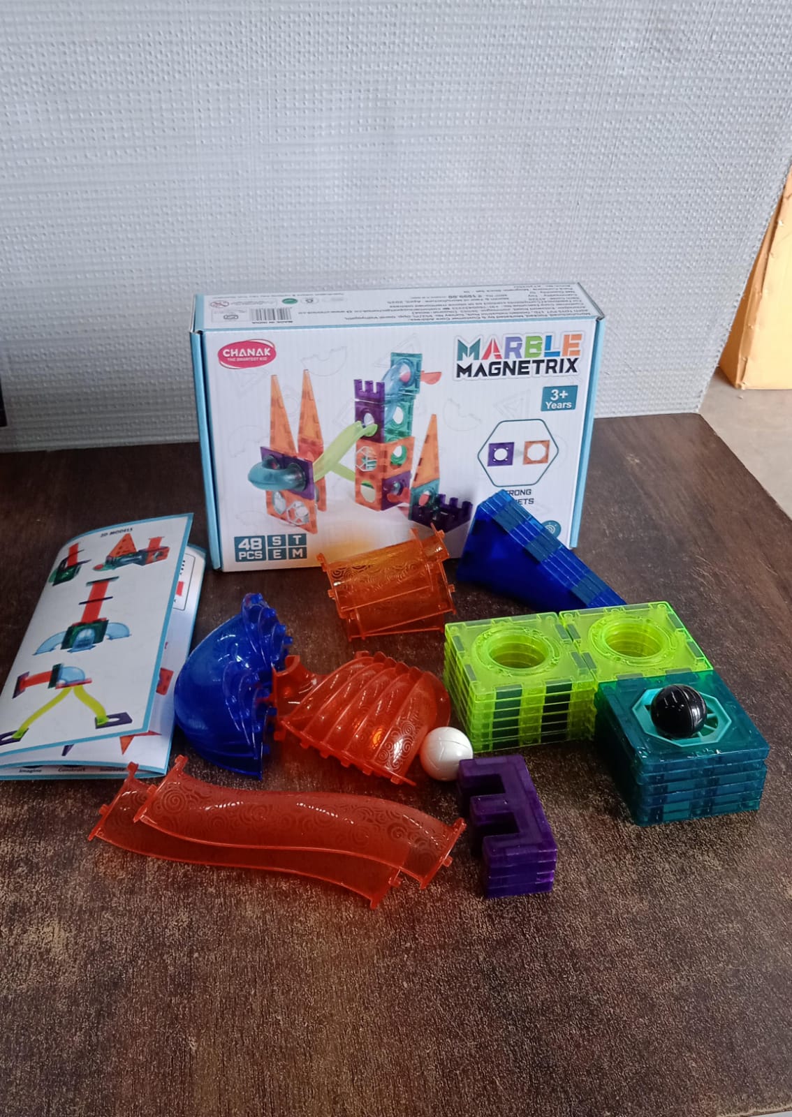 Marble Magnetrix Magnetic Marble Run Building Set