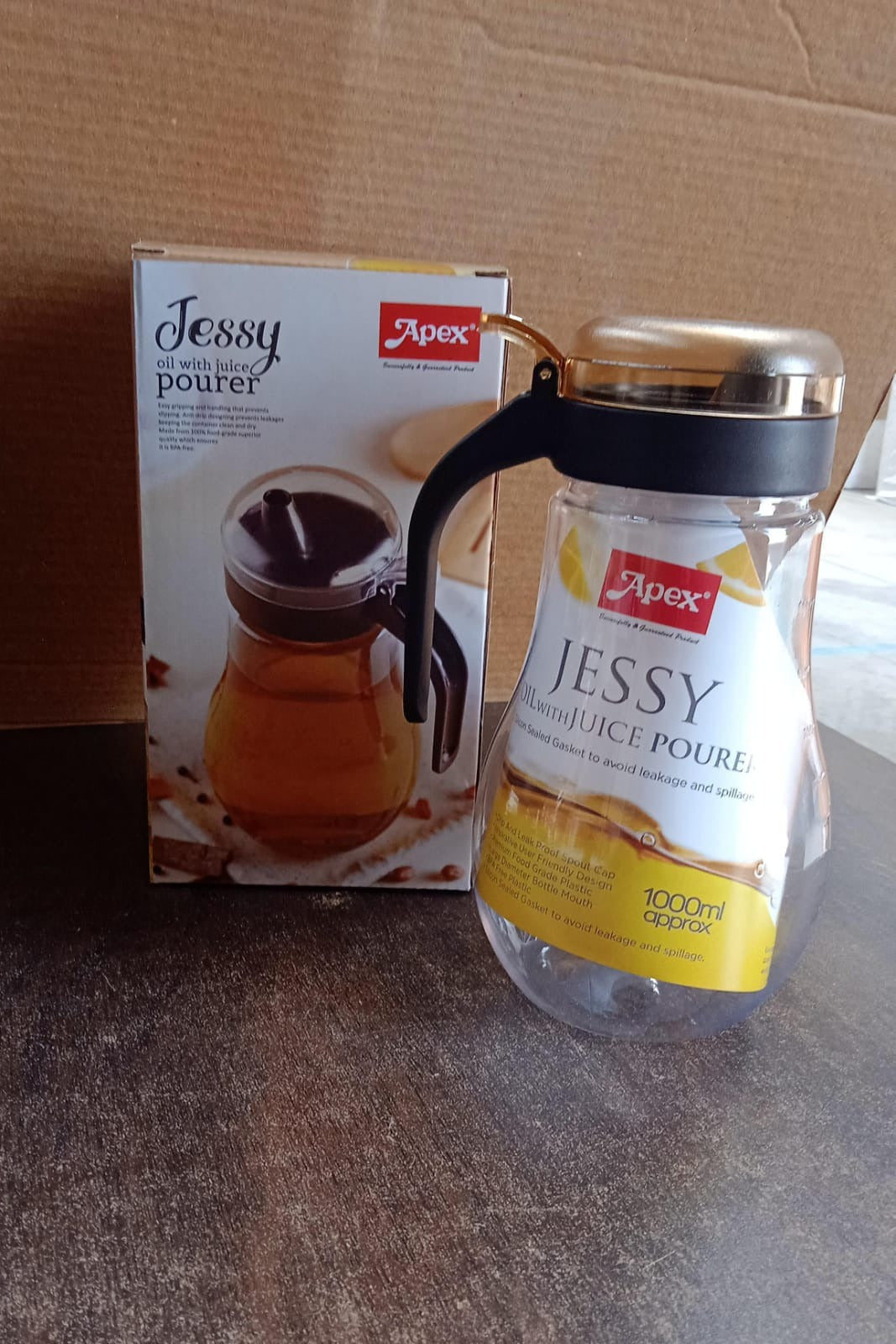 Apex Jessy Oil and Juice Pourer Dispenser Bottle Approx 1000ml (1 Pc)