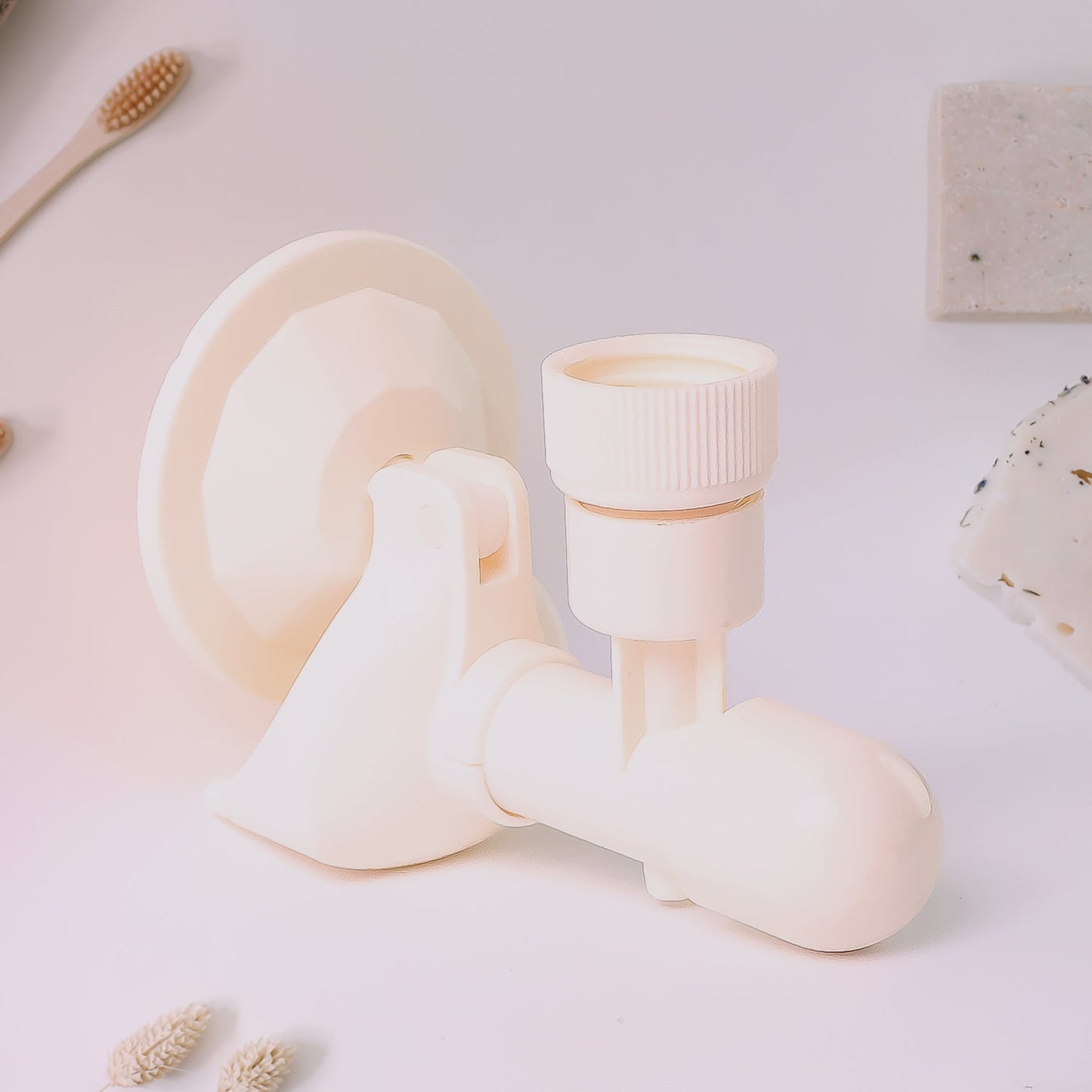 Wall-Mountable Soap Dispenser