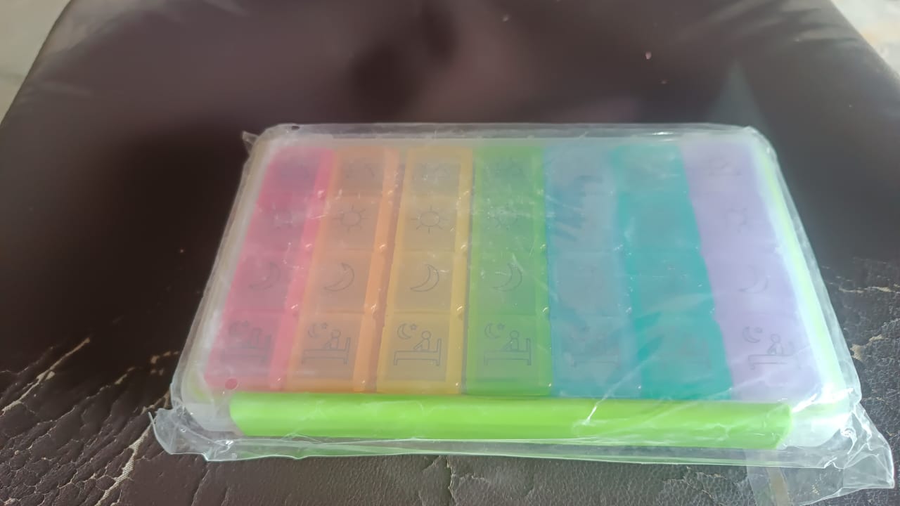 28 Grids Weekly Pill Organizer Box